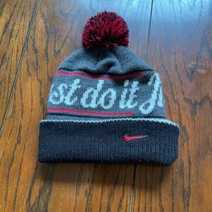 Nike Pom Beanie  cap just do it toboggan hat